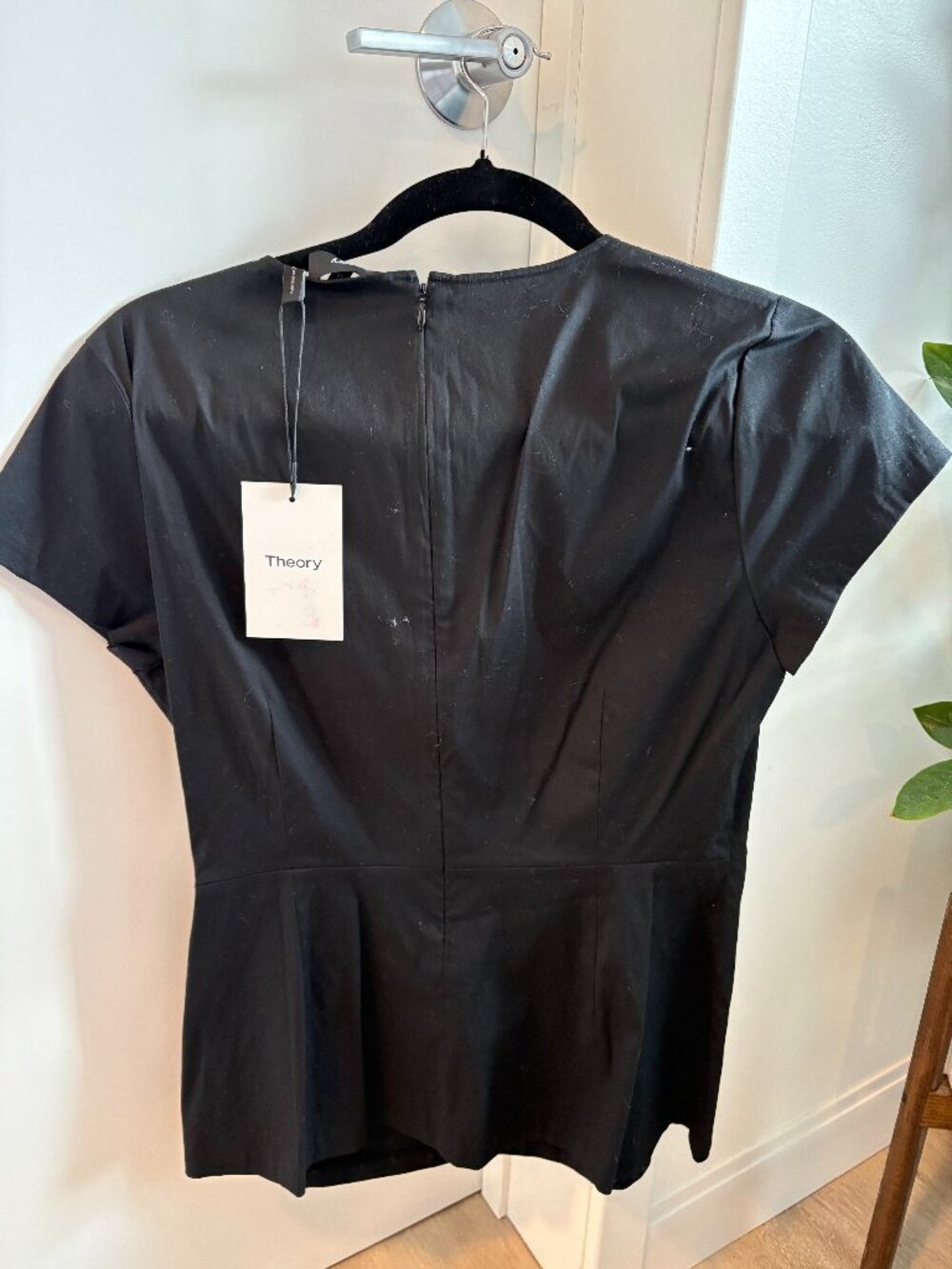 Theory Carrion H Black Peplum Top NWT Size Medium